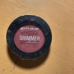 City color shimmer shadow it’s a girls